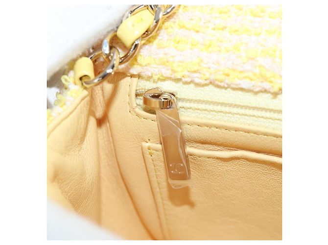 Bolso de hombro CHANEL Mini Matelasse con cadena en Tweed Yellow Gold CC Auth BA16205SM Amarillo - vista 27