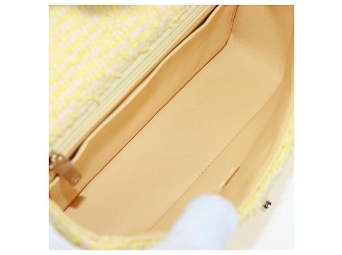 Bolso de hombro CHANEL Mini Matelasse con cadena en Tweed Yellow Gold CC Auth BA16205SM Amarillo - vista 9