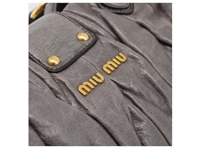 Borsa a mano Miu Miu Matelassé in pelle 2way Grigio Oro Auth 167718M Marrone D'oro - vista 20