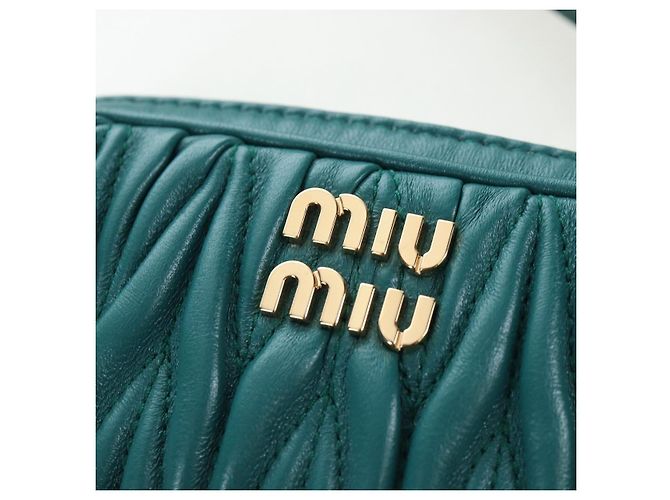 Borsa vita Miu Miu Matelassé in pelle Verde Oro Auth LN043M D'oro - vista 20
