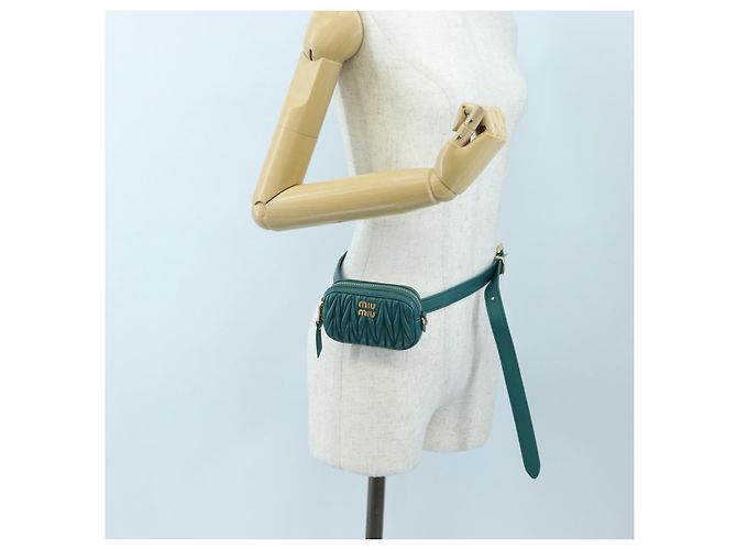 Borsa vita Miu Miu Matelassé in pelle Verde Oro Auth LN043M D'oro - vista 26