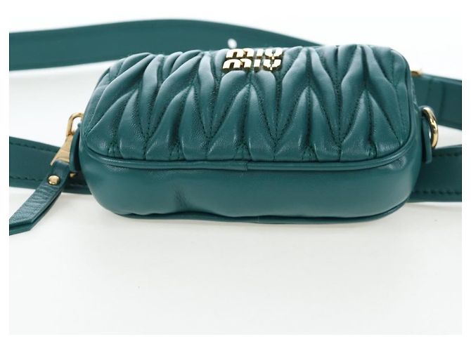 Borsa vita Miu Miu Matelassé in pelle Verde Oro Auth LN043M D'oro - vista 5