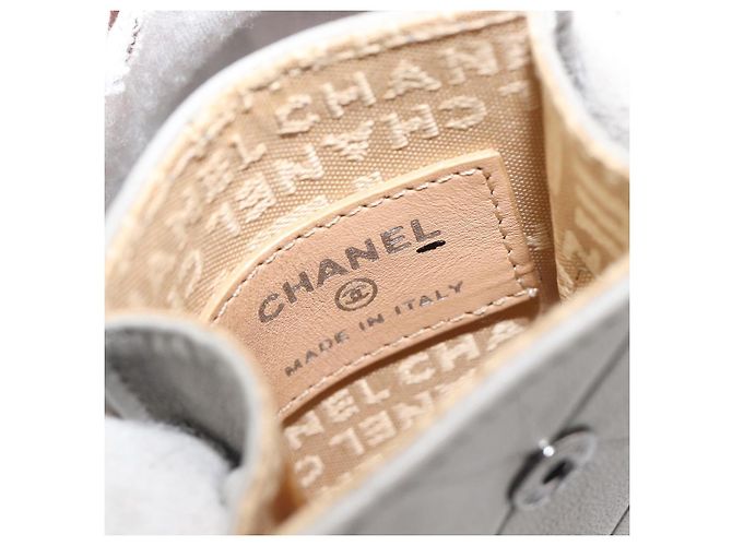 CHANEL Matelasse Mini Pouch Lamb Skin Gray Silver CC Auth 207566A Braun Silber - Ansicht 18