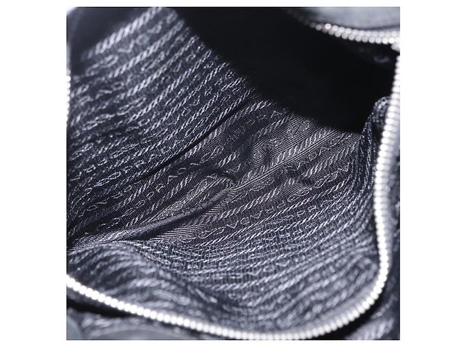 Saco Tote PRADA Nylon Preto Prata Auth 207682 - vista 29