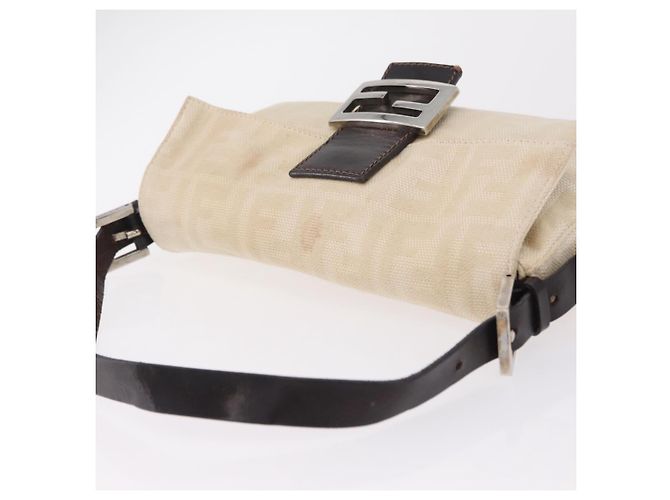 Sac à épaule FENDI Zucca Canvas Mamma Baguette Ivory Silver Auth 205920 Argenté Écru - vue 14
