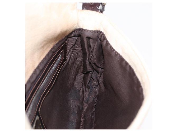 Sac à épaule FENDI Zucca Canvas Mamma Baguette Ivory Silver Auth 205920 Argenté Écru - vue 30