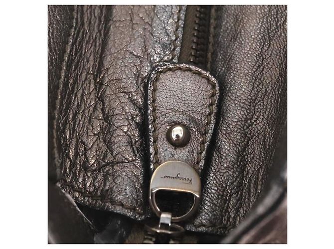 Borsa Salvatore Ferragamo Gancini in pelle argento autentica 207554A - vista 19