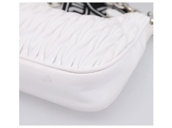 Sac à main Miu Miu en cuir 2way Blanc Argent Auth 167717SAM Argenté - vue 18