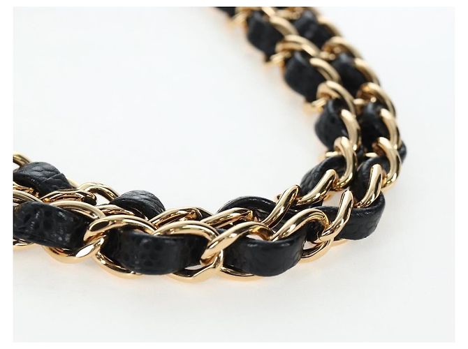 Borsa a tracolla CHANEL Chain Matelasse 25 Pelle Caviar Nero Oro CC Auth BA16029SV D'oro - vista 8