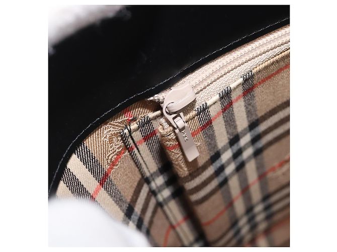 Sac à bandoulière BURBERRY en cuir noir argent Auth 206789A Argenté - vue 22