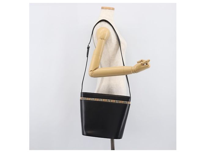 Sac à bandoulière BURBERRY en cuir noir argent Auth 206789A Argenté - vue 25