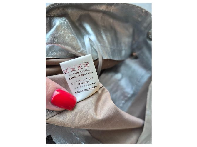 Louis Vuitton silberner Leder-Minirock - Ansicht 11
