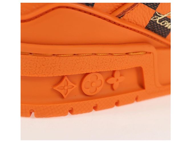Scarpe LOUIS VUITTON Damier Pop LV Trainer 24 Orange 1ACN5S LV Auth BA15776M Arancione Damier ebene - vista 18