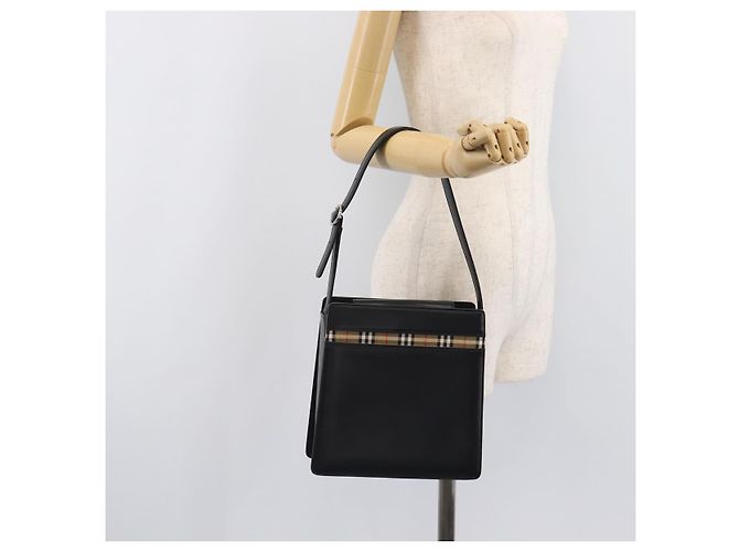 Borsa a tracolla BURBERRY in pelle nera e argento Auth 206797A Nero - vista 25