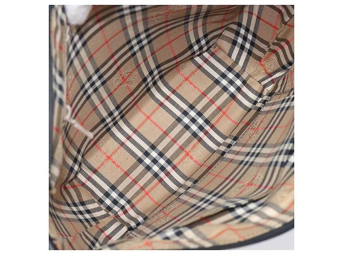 Bolsa de Ombro BURBERRY Couro Preto Prata Auth 206802 - vista 12
