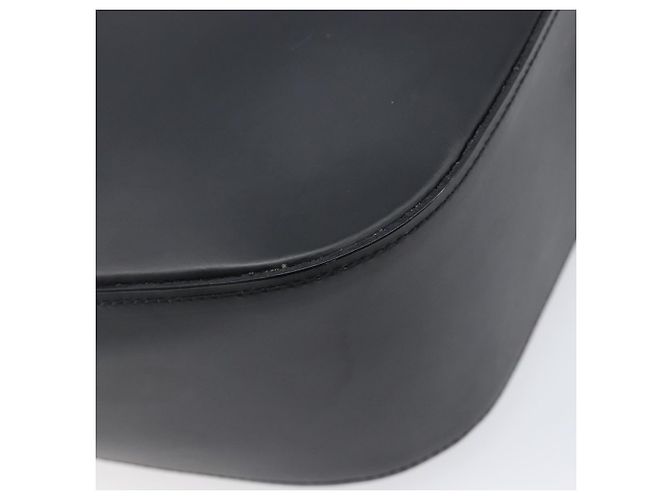 Bolsa de Ombro BURBERRY Couro Preto Prata Auth 206802 - vista 17