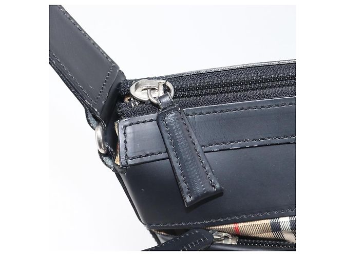 Bolsa de Ombro BURBERRY Couro Preto Prata Auth 206802 - vista 19