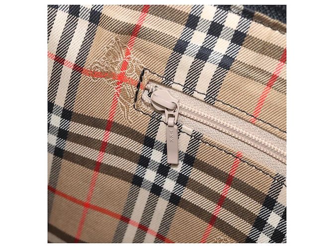 Bolsa de Ombro BURBERRY Couro Preto Prata Auth 206802 - vista 22