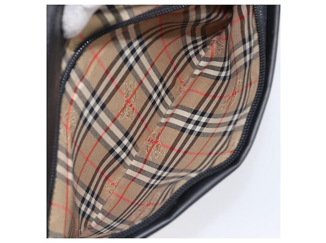 Bolsa de Ombro BURBERRY Couro Preto Prata Auth 206802 - vista 26