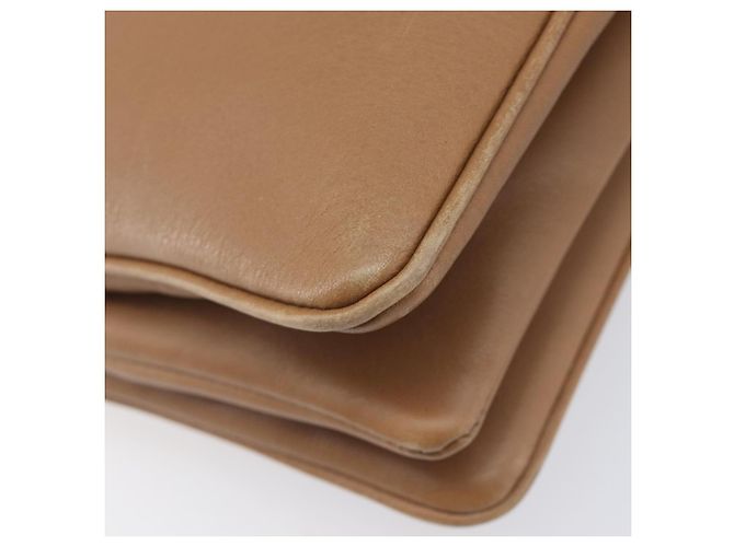 Bolso de mano Miu Miu de cuero marrón y dorado Auth 206871A Castaño - vista 17
