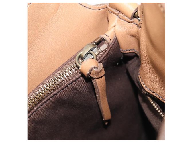 Bolso de mano Miu Miu de cuero marrón y dorado Auth 206871A Castaño - vista 29