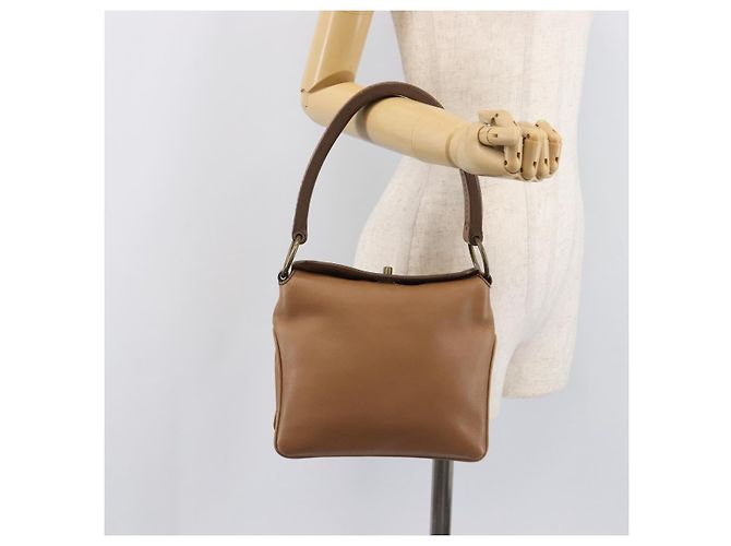 Bolso de mano Miu Miu de cuero marrón y dorado Auth 206871A Castaño - vista 32