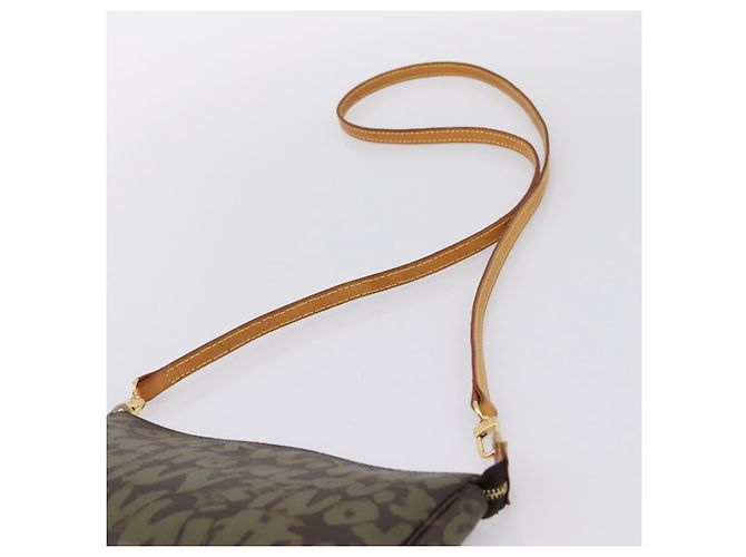 LOUIS VUITTON Monogram Graffiti Pochette Accessoires Khaki M92191 Auth 207561A Cachi Monogramma - vista 14