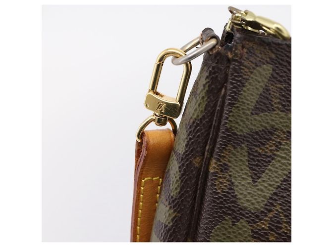 LOUIS VUITTON Monogram Graffiti Pochette Accessoires Khaki M92191 Auth 207561A Cachi Monogramma - vista 20