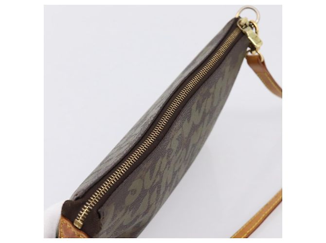 LOUIS VUITTON Monogram Graffiti Pochette Accessoires Khaki M92191 Auth 207561A Cachi Monogramma - vista 6