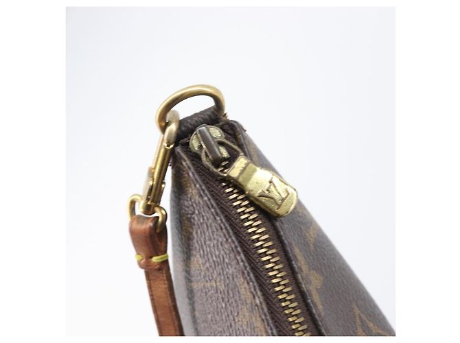 LOUIS VUITTON Monogram Pochette Accessoires Pouch M51980 LV Auth 202469 Monograma - vista 10