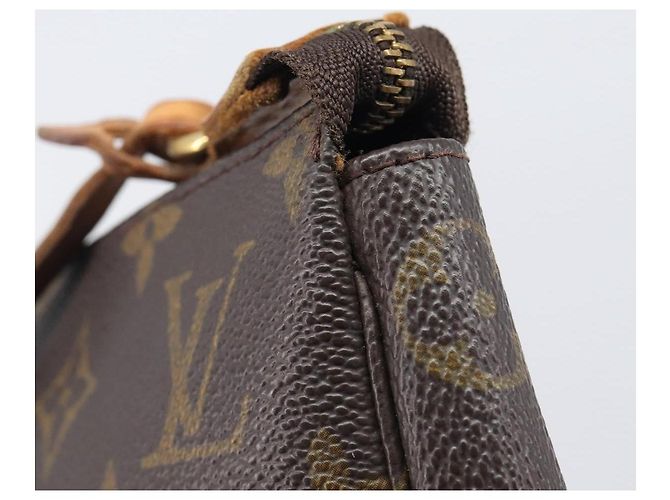 LOUIS VUITTON Monogram Pochette Accessoires Pouch M51980 LV Auth 202469 Monograma - vista 9