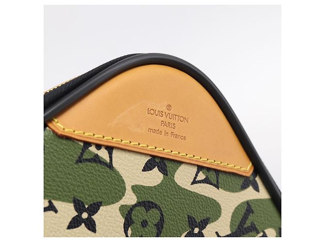 LOUIS VUITTON Monogram Camouflage Takashi Murakami Pegas 60 M23333 Auth 181653SM - vista 22