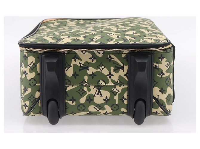 LOUIS VUITTON Monogram Camouflage Takashi Murakami Pegas 60 M23333 Auth 181653SM - vista 5