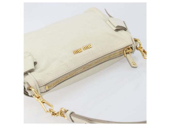 Borsa a mano Miu Miu in pelle bianca e oro Auth hk4200V Bianco D'oro - vista 6