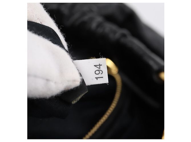 Bolsa de Mão Miu Miu em Couro 2way Preta Dourada Auth 167723M Preto Dourado - vista 11