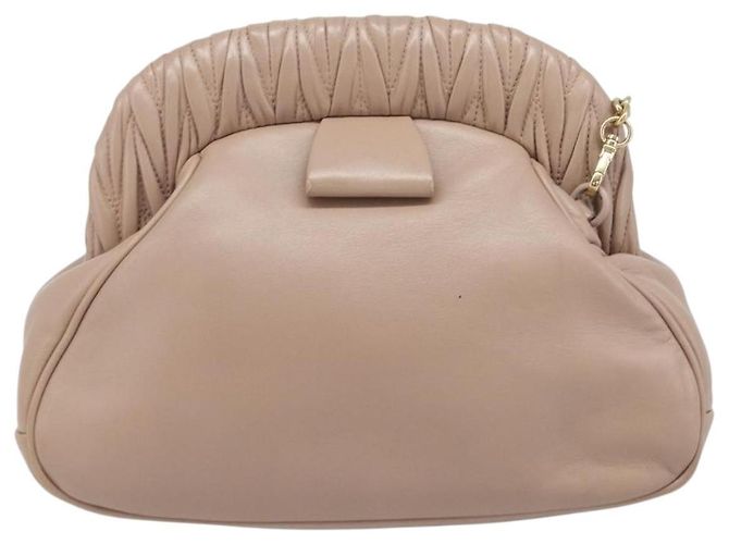 Miu Miu Matelassé Schultertasche mit Kette aus Leder Pink Gold Auth 206324M Golden - Ansicht 2