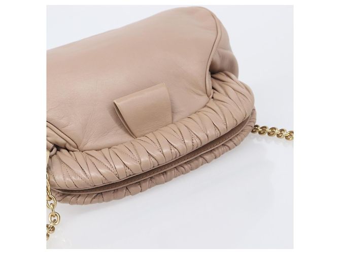 Miu Miu Matelassé Schultertasche mit Kette aus Leder Pink Gold Auth 206324M Golden - Ansicht 6