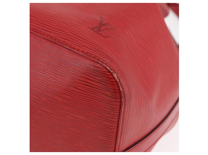 LOUIS VUITTON Borsa a tracolla Petit Noe Epi Rossa M44107 LV Auth 206418A Rosso - vista 17