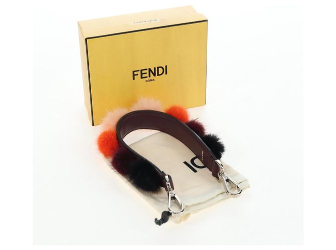 Bandoulière en fourrure FENDI 15'' Bordeaux Argent Auth BA16008M Argenté - vue 12