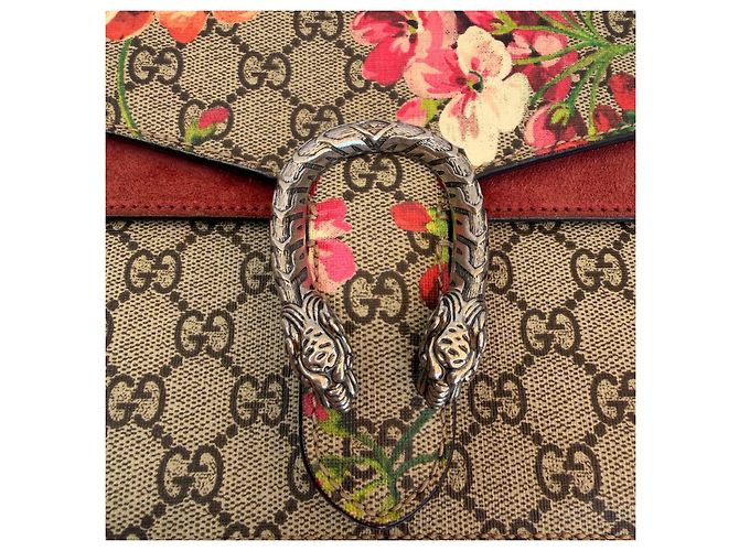 Borsa Mini Gucci Dionysus GG Supreme Bloom Rosa Bianco Rosso Verde Monogramma - vista 12