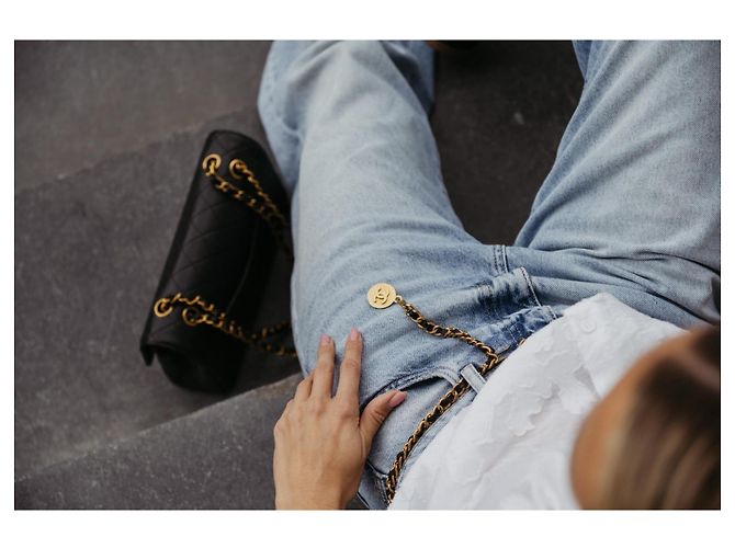 Timeless Cinturón Chanel CC Charm Negro Dorado - vista 3