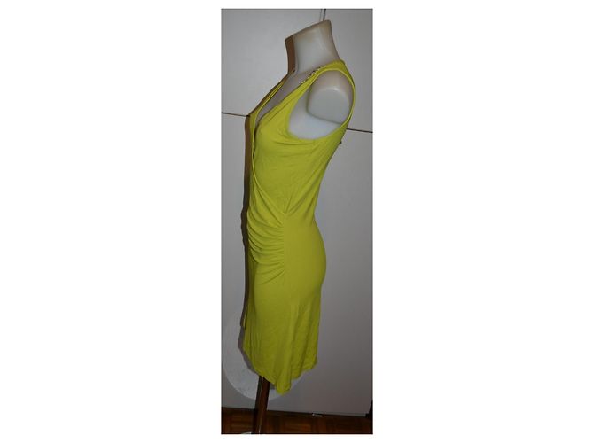 Abito Burberry in viscosa verde lime - vista 4