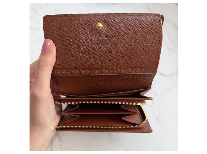 Louis Vuitton Monogram Canvas Zippy Wallet Brown - view 15