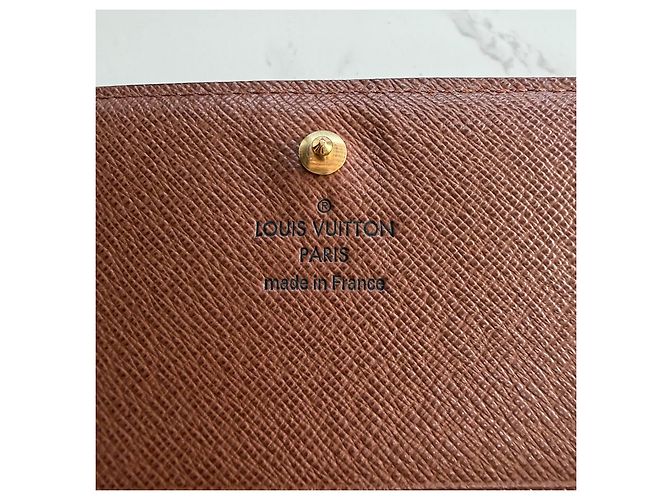 Louis Vuitton Monogram Canvas Zippy Wallet Brown - view 17