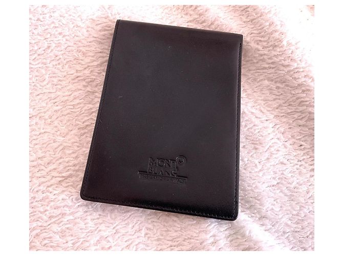 Montblanc Meisterstück Passport Case Black Leather - view 3