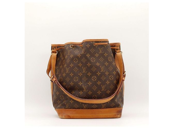 Bolsa de Balde Louis Vuitton Monogram Noe Marrom - vista 3