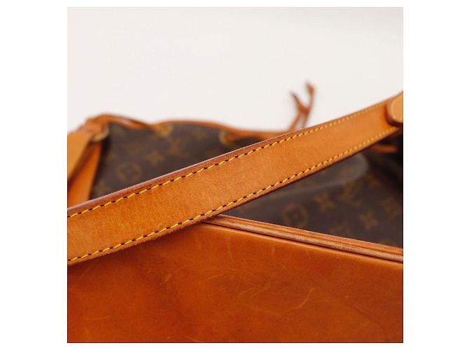 Louis Vuitton Monogram Noe Beuteltasche Braun Monogramm - Ansicht 9