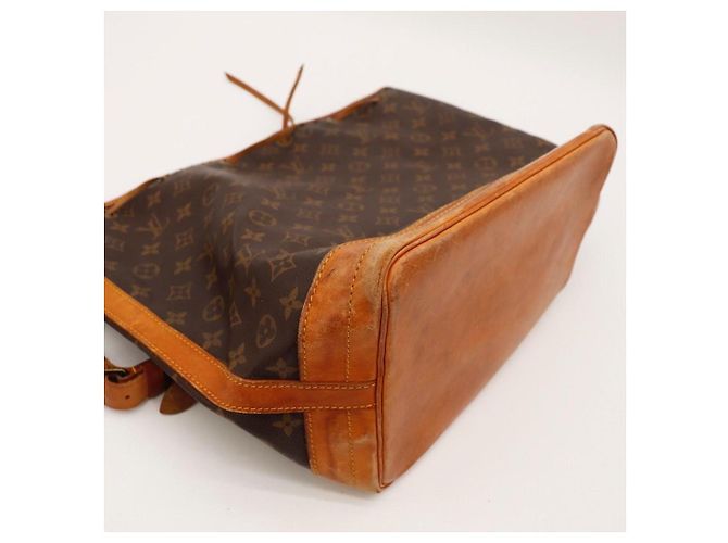 Bolso Bucket Louis Vuitton Monogram Noe Castaño Monograma - vista 7