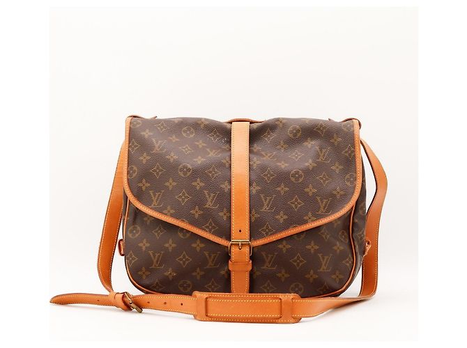 Bolsa Louis Vuitton Monogram Canvas Souveraine Marrom Monograma - vista 3