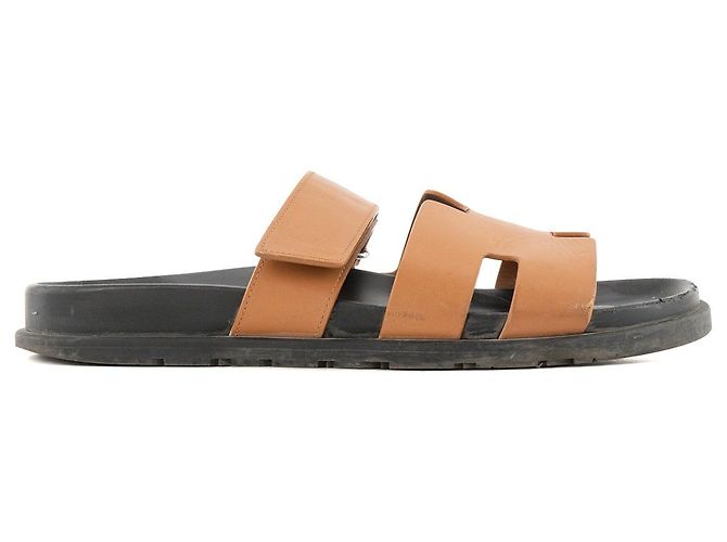 HERMÈS - Sandali Chypre Hermès in pelle liscia marrone gold (T41) Cammello - vista 2